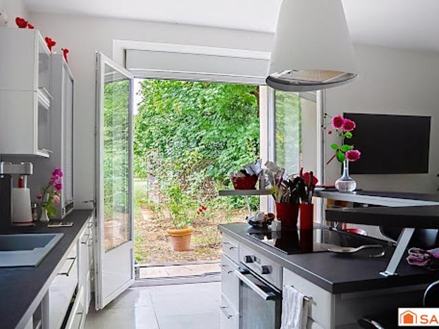 Vente Maison 11 pièces 335 m2 Etigny