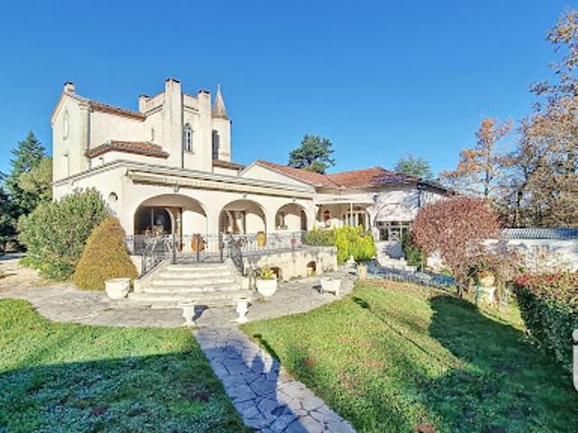 Vente Maison 11 pièces 445 m2 Montricoux