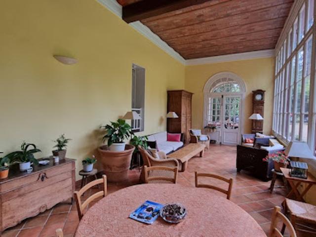 Vente Maison 11 pièces 400 m2 Lagny sur Marne