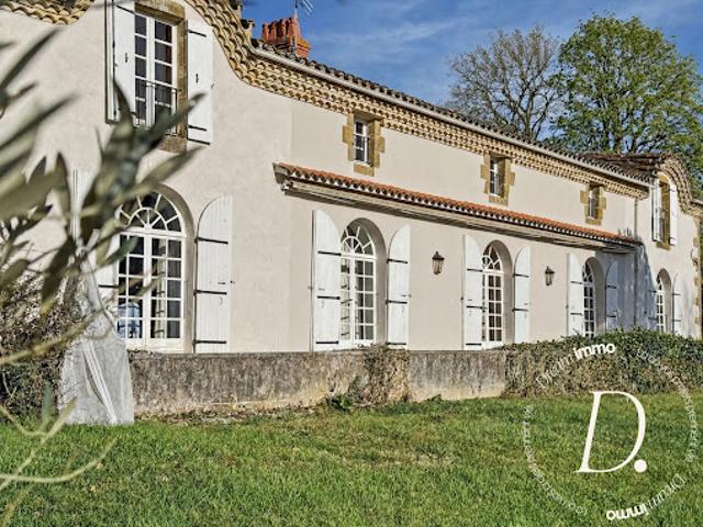 Vente Maison 11 pièces 420 m2 Marciac
