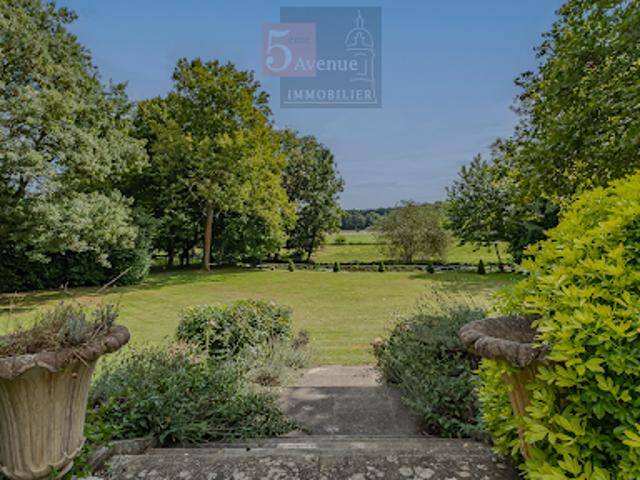Vente Maison 11 pièces 430 m2 Chantilly