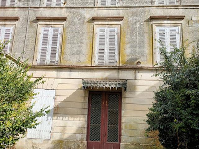 Vente Maison 11 pièces 439 m2 Matha