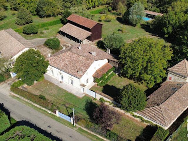 Vente Maison 11 pièces 554 m2 Meilhan sur Garonne