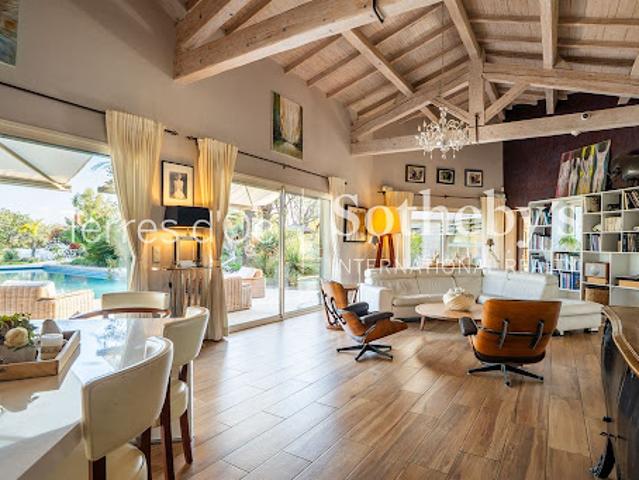 Vente Maison 11 pièces 500 m2 Perpignan