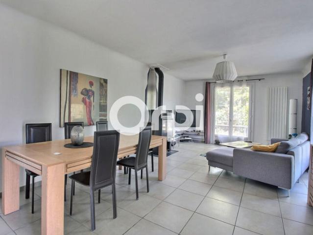 Vente Maison 120 m² à Uzos 299 000 ¤