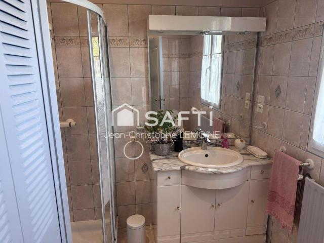 Vente maison 12 pièces Château Gontier 53