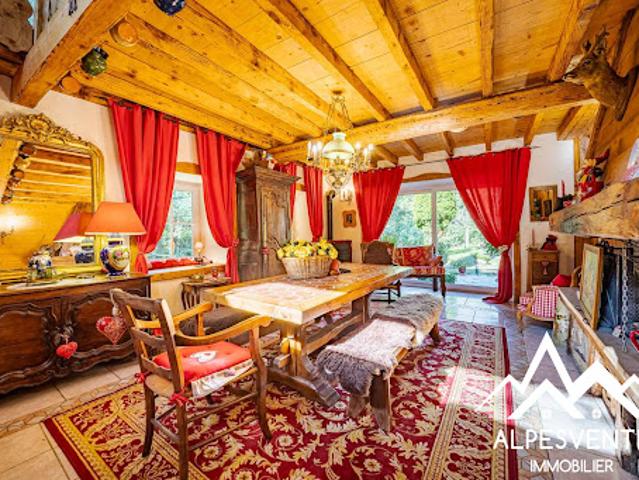 Vente Maison 12 pièces 145.18 m2 Seytroux