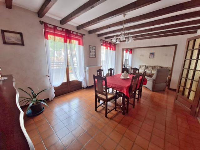 Vente Maison 12 pièces 190 m2 Saint Hippolyte