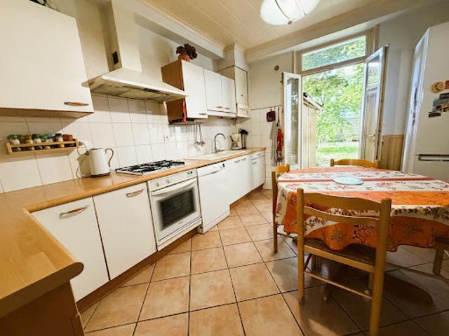 Vente Maison 12 pièces 240 m2 Vichy
