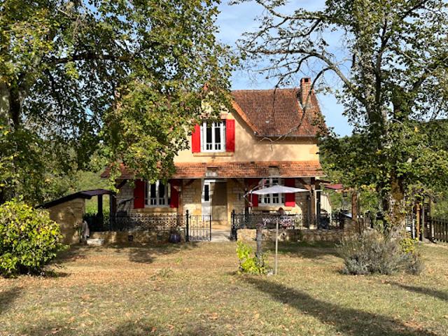 Vente Maison 12 pièces 240 m2 Montignac