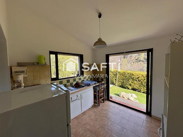 Vente Maison 12 pièces 242 m2 Aubagne