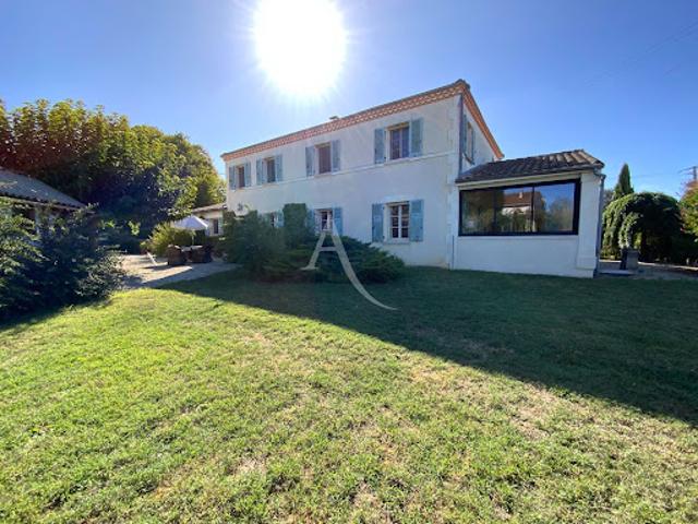 Vente Maison 12 pièces 253 m2 Fléac sur Seugne