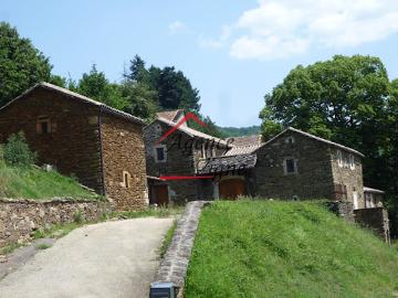 Vente Maison 12 pièces 250 m2 Aujac