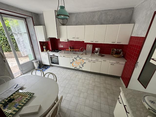 Vente Maison 12 pièces 257 m2 Saint Affrique
