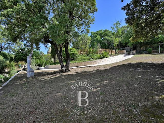 Vente Maison 12 pièces 255.7 m2 Montpellier
