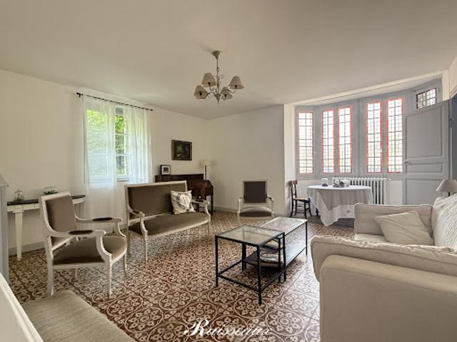 Vente Maison 12 pièces 258 m2 Champagne sur Vingeanne