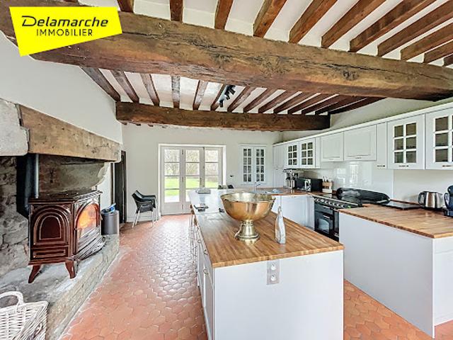 Vente Maison 12 pièces 259 m2 Saint Denis le Gast