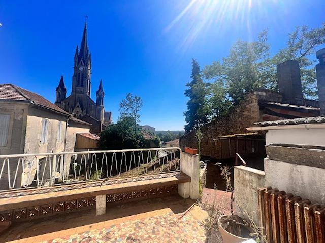 Vente Maison 12 pièces 263 m2 Fumel