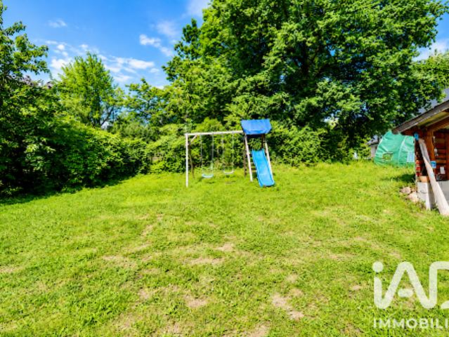 Vente Maison 12 pièces 266 m2 Neuvic
