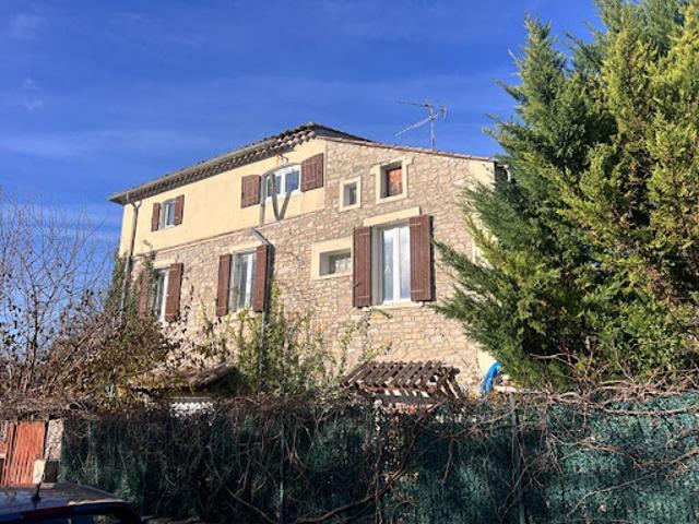 Vente Maison 12 pièces 275 m2 Saint jean de maruejols et avejan
