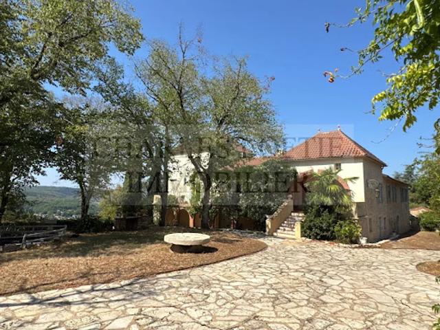 Vente Maison 12 pièces 280 m2 Cahors