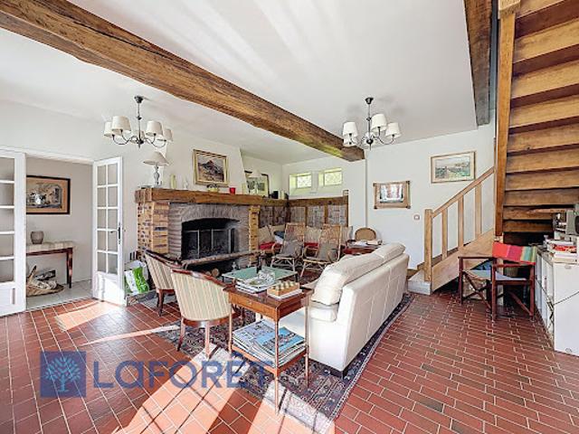 Vente Maison 12 pièces 280 m2 Escorpain