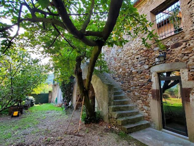 Vente Maison 12 pièces 280 m2 La Tour sur Orb