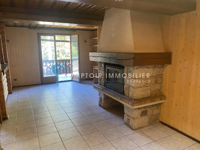 Vente Maison 12 pièces 282 m2 Bolquere
