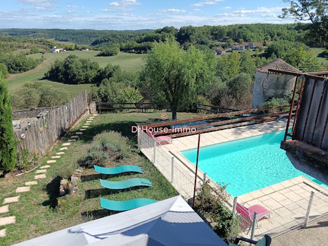Vente Maison 12 pièces 286 m2 Serignac