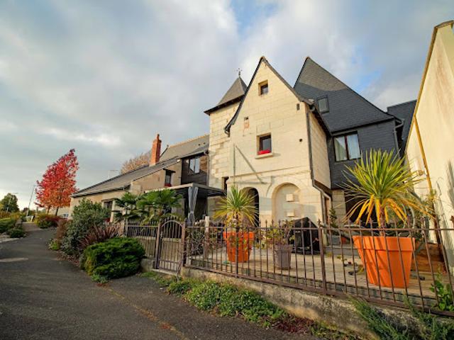 Vente Maison 12 pièces 298 m2 Saint Cyr sur Loire