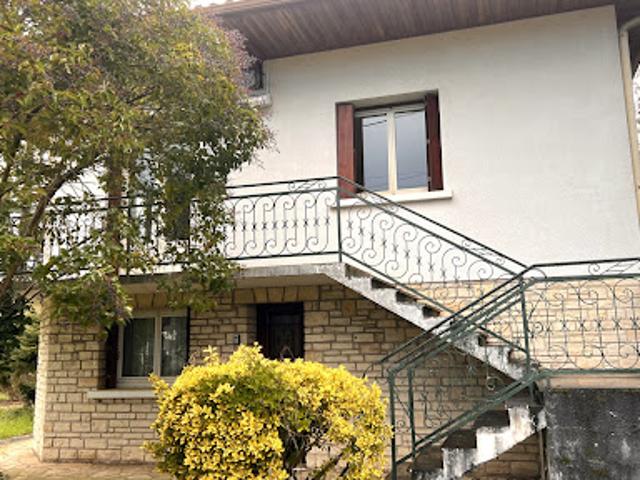 Vente Maison 12 pièces 203 m2 Montayral