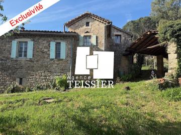 Vente Maison 12 pièces 215.56 m2 Gravières