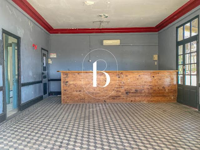 Vente Maison 12 pièces 223 m2 Saint Sauveur de Cruzières