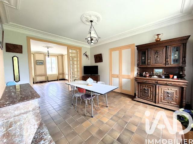 Vente Maison 12 pièces 221 m2 Saint Vaast la Hougue