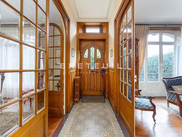 Vente Maison 12 pièces 227 m2 Saint Malo