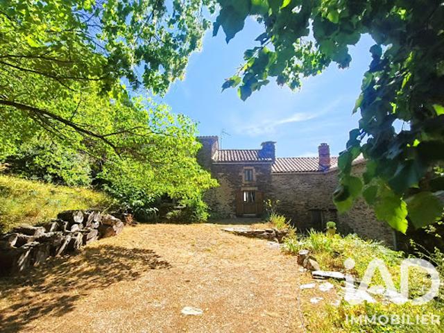 Vente Maison 12 pièces 225 m2 Malbosc