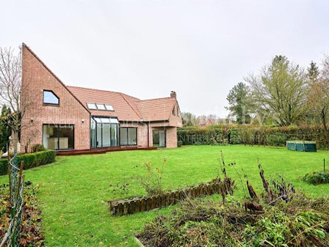 Vente Maison 12 pièces 225 m2 Sainghin en Mélantois
