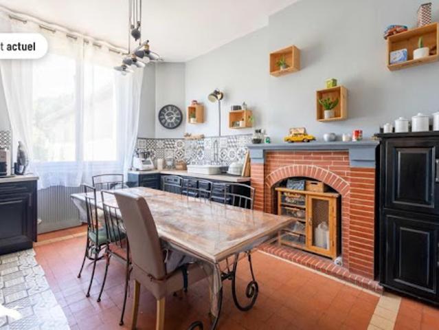 Vente Maison 12 pièces 228 m2 Montguyon