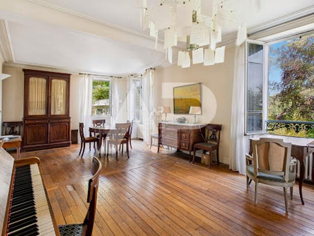 Vente Maison 12 pièces 235 m2 Sevres
