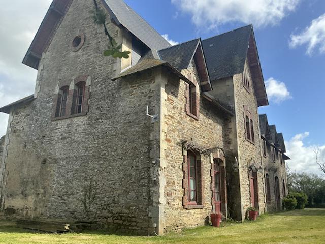 Vente Maison 12 pièces 343.13 m2 Mouchamps