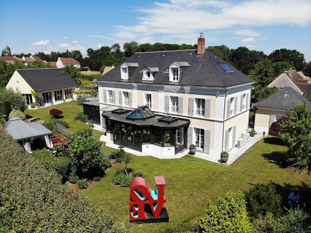 Vente Maison 12 pièces 342 m2 Magny le Hongre