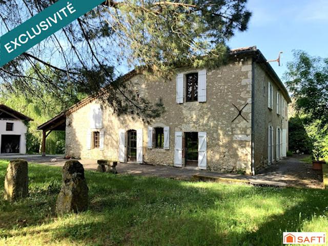 Vente Maison 12 pièces 347 m2 Saint Clar