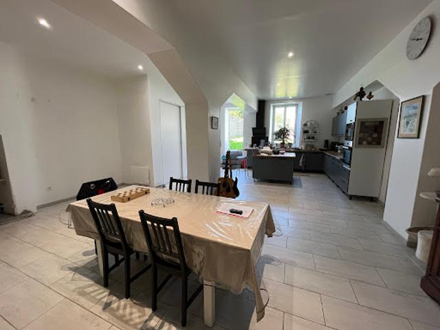 Vente Maison 12 pièces 346 m2 Plozévet