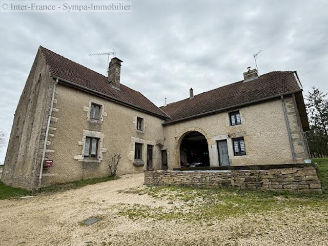 Vente Maison 12 pièces 350 m2 Jussey