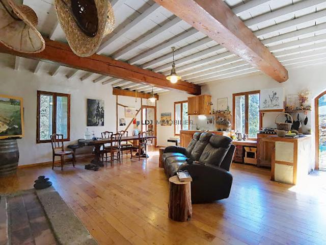 Vente Maison 12 pièces 350 m2 Le Vivier