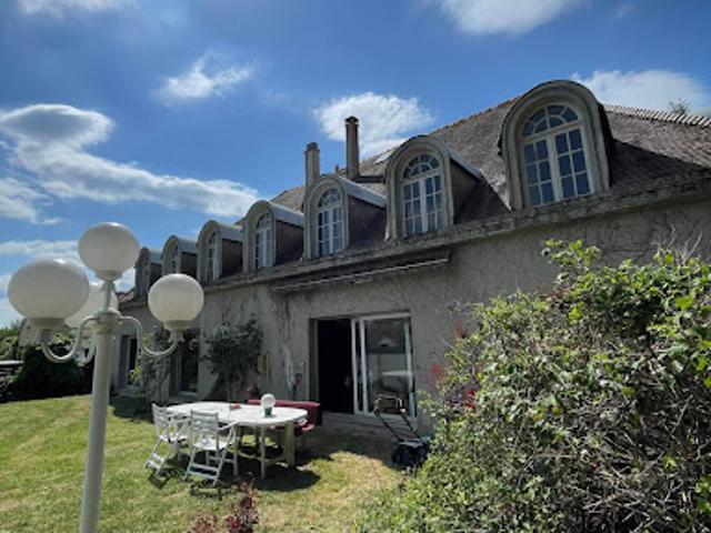 Vente Maison 12 pièces 367 m2 Roissy en Brie