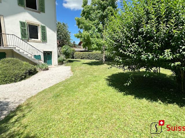 Vente Maison 12 pièces 373 m2 Colombier Fontaine