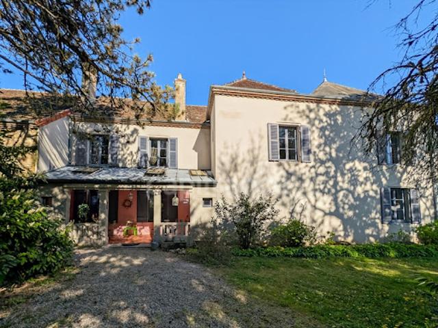 Vente Maison 12 pièces 380 m2 Charrecey