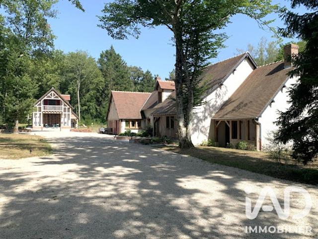 Vente Maison 12 pièces 386 m2 Mont près Chambord