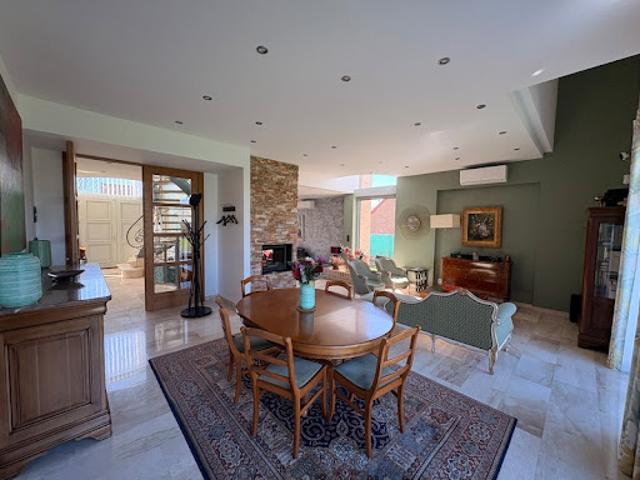 Vente Maison 12 pièces 388 m2 Henin beaumont